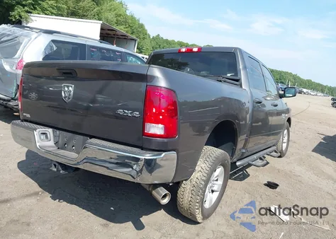2019 Ram 1500 Classic Tradesman 4X4 5'7 Box z USA, uszkodzony, nr VIN 1C6RR7KTXKS599047